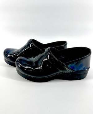 Dansko Professional Petrol Patent Leather Clogs Iridescent Oil Slick Size 39 US